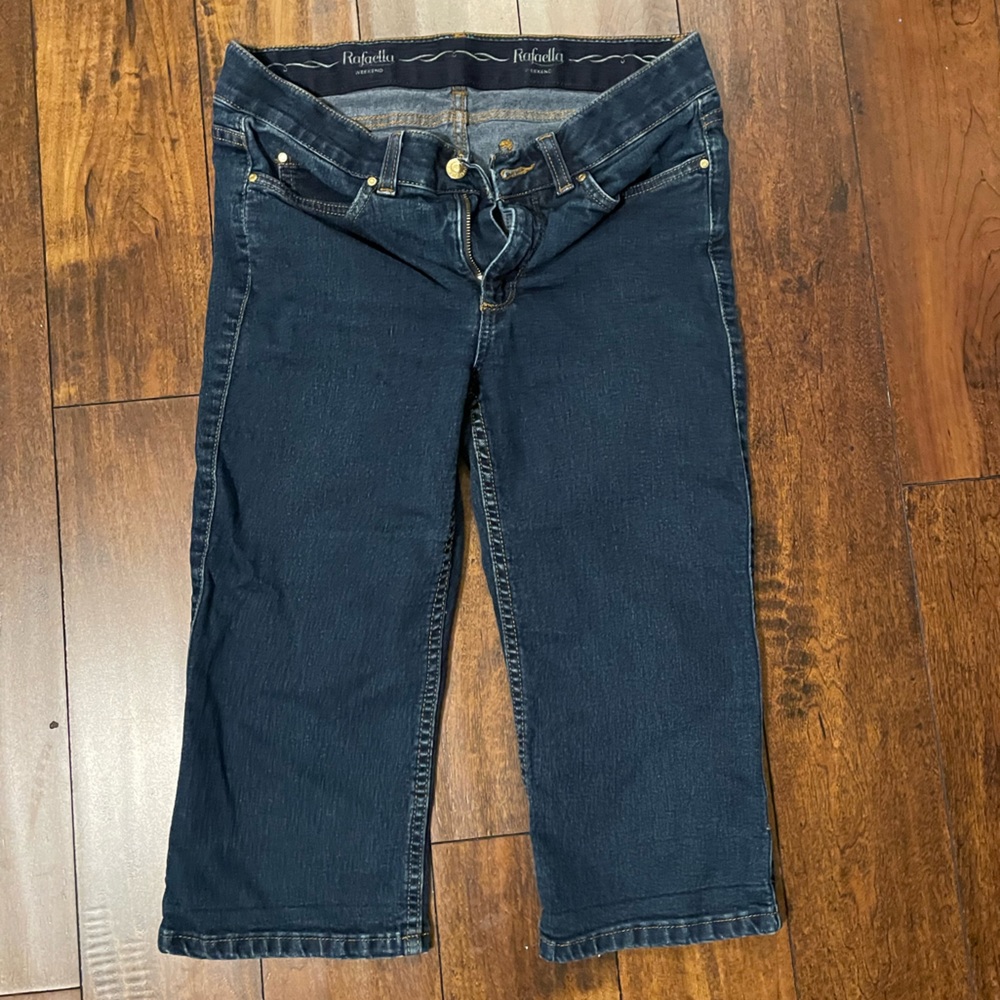 Women’s Jean capris